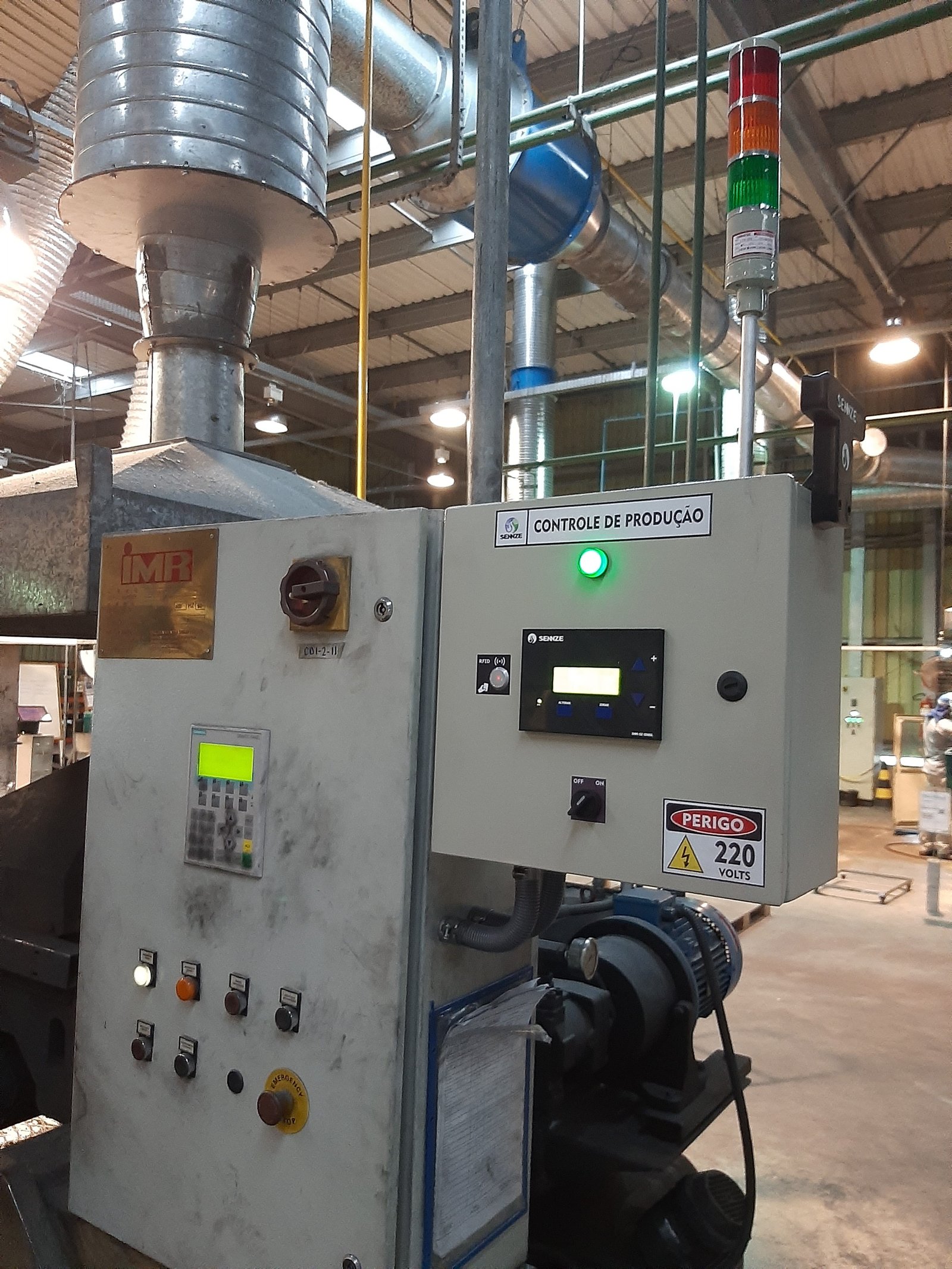 Industrial panel with SENNZE integration.