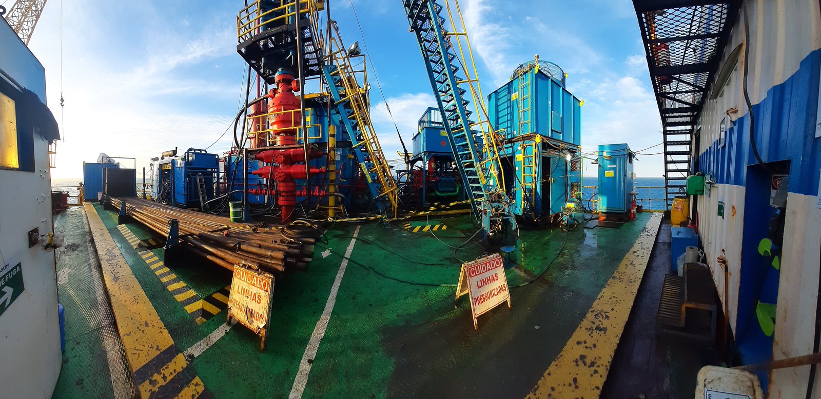 Real workover operating environment.